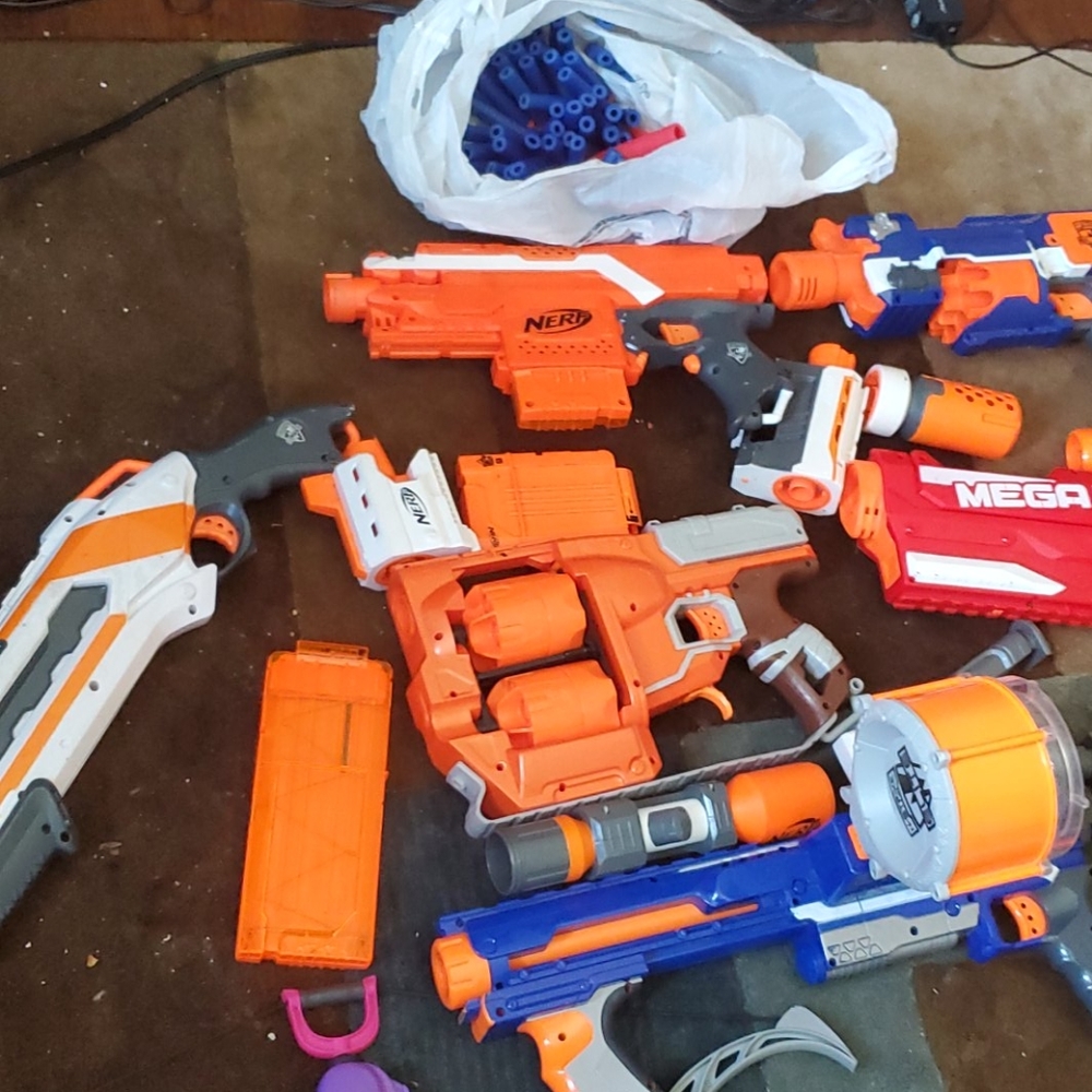 Nerf Gun Collection - Picture 6 of 6